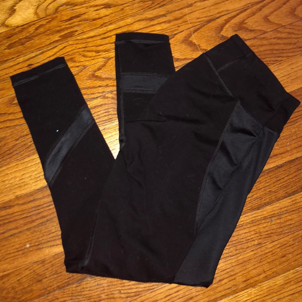 DKYN workout pants.
